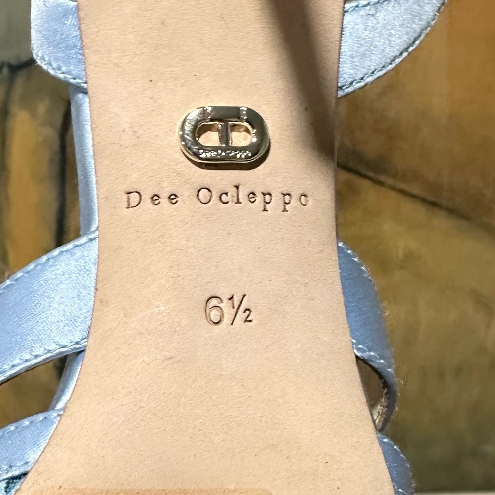 🌹DEE OCLEPPO🌹Brazil Satin Bow Slingback Pumps In Blue Size: 6.5 - Picture 11 of 12